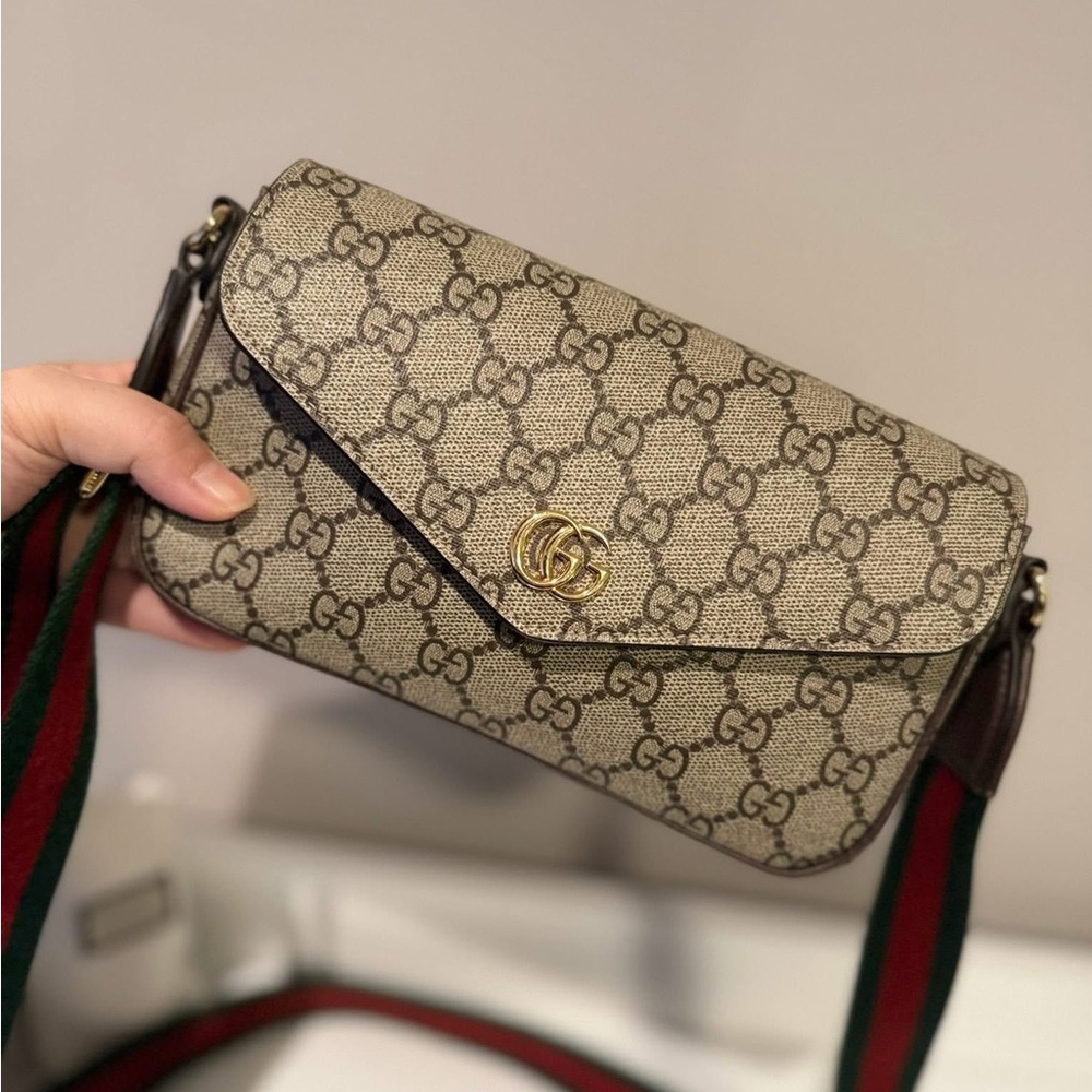 Gucci Ophidia Mini Shoulder Bag - Picture 6 of 12